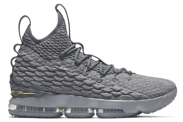 Name:NIKE LEBRON XV Color:Wolf Grey/Metallic Gold-Cool Grey  Style:897648-005. Release Date:12/26/2017. Price:$185. Exclusive:GR  [Detailed Photos]