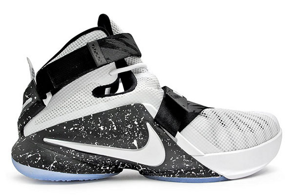 lebron soldier black and white