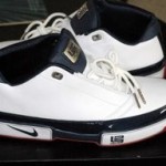 Zoom LeBron Low ST white/navy/red