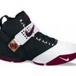 New Nike Zoom LeBron V pictures