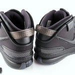 “Triple Black” Nike Zoom LeBron VI in High Definition