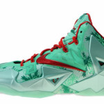 Release Date // Nike LeBron XI (Day After) Christmas Edition