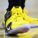 LeBron James Drives a Taxi Styled LeBron 12 vs. Pelicans
