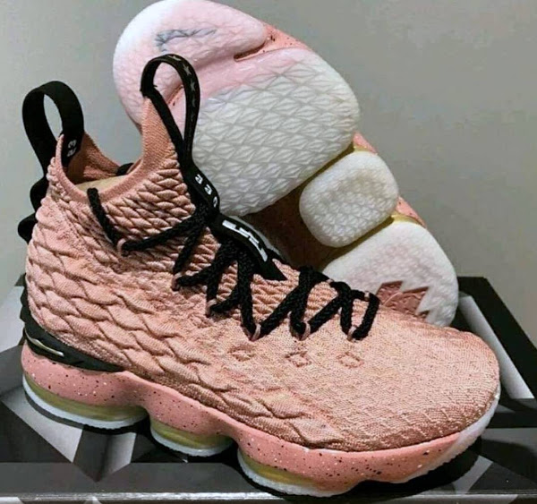 Puno Hermanos Especialista Inspired by Hollywood's 'Walk of Fame' – Nike LeBron 15 All-Star | NIKE  LEBRON - LeBron James Shoes
